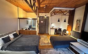 New Pera Suites